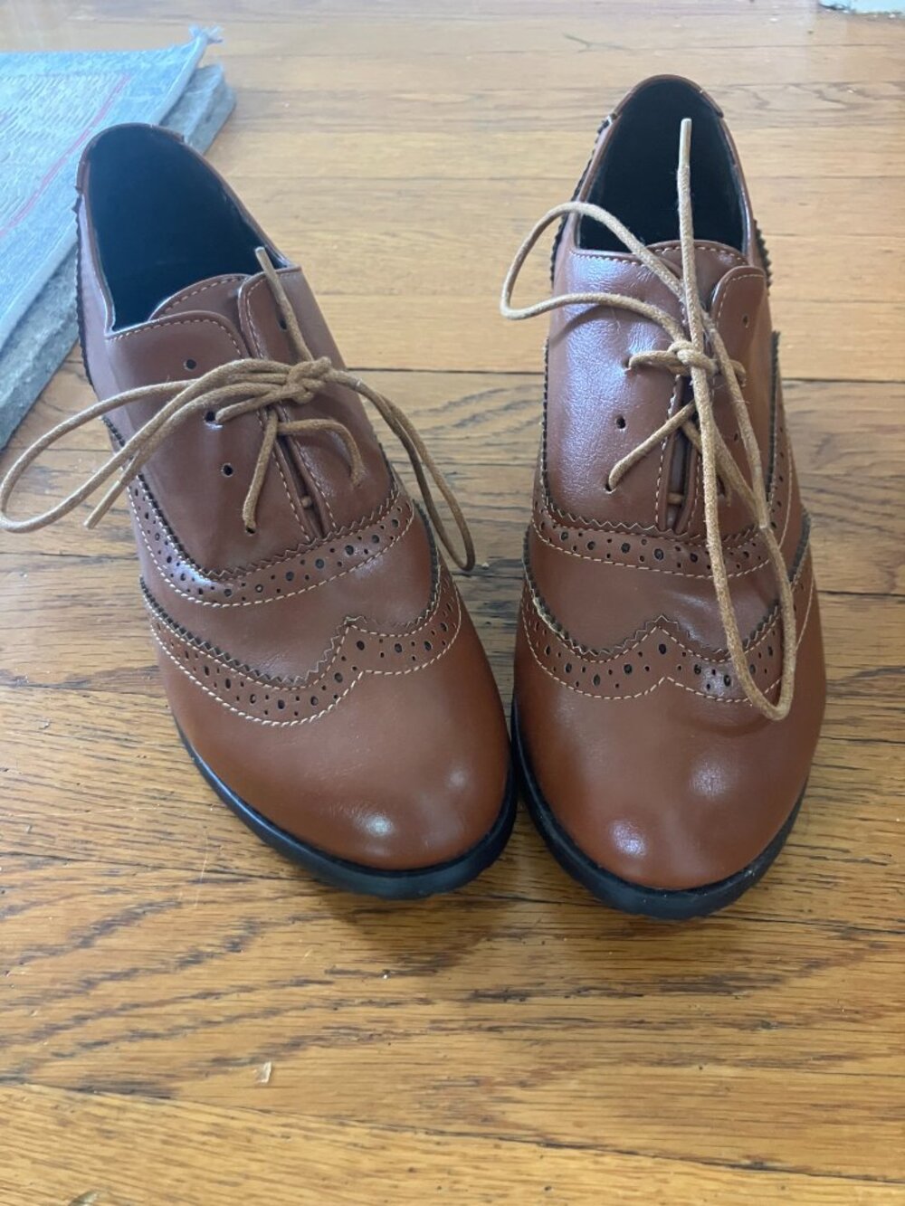Oxford heels, Sz 39 / 8.5 - Picture 2 of 5